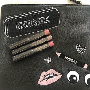 Nudestix Makeup Bag & Travel size Nudestix pencils